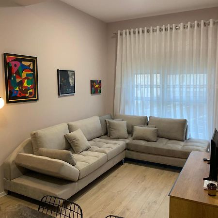 Lovely 1-Bedroom Condo In Tirana Wifi-Netflix-Ac Exterior foto